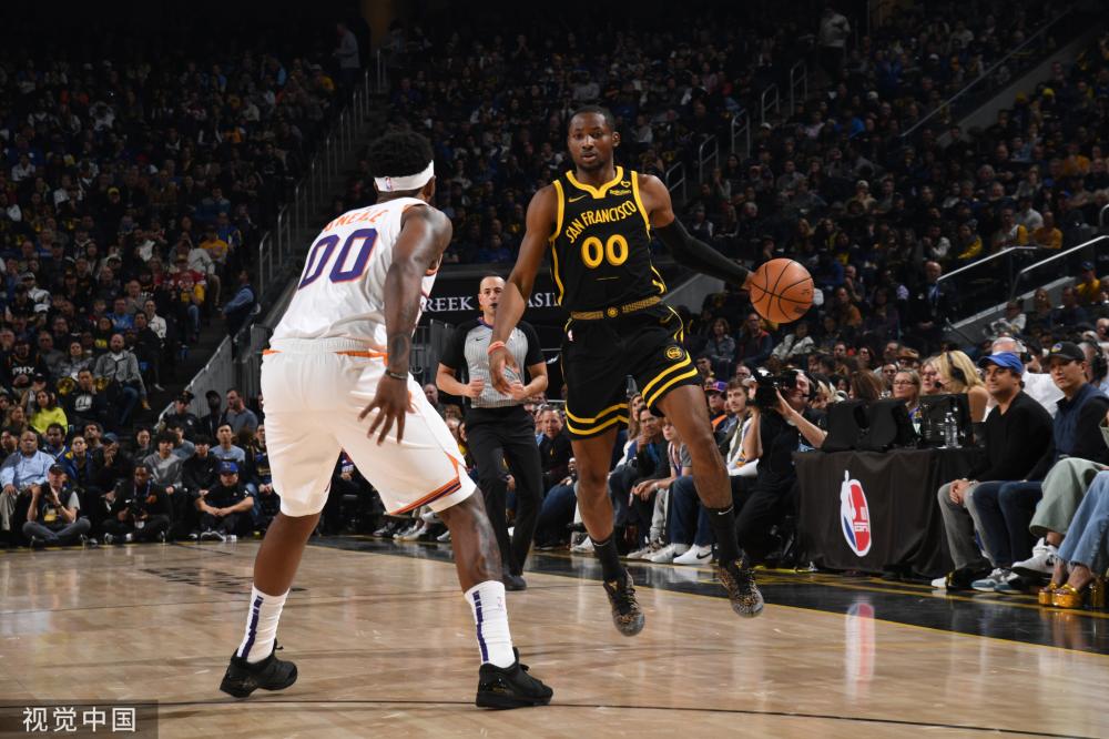 也暴露了他 也暴露了他