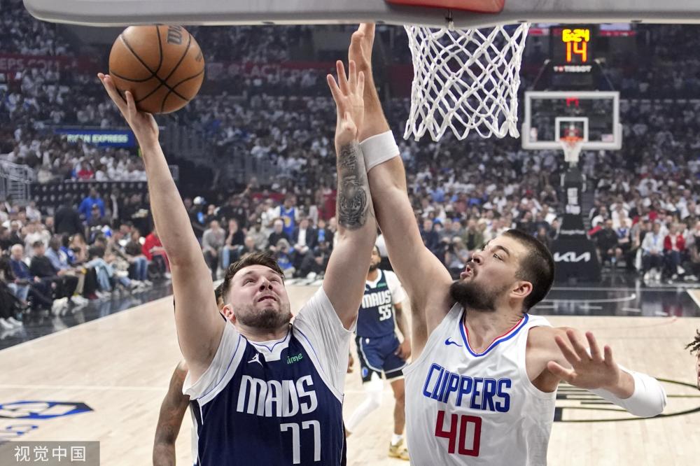 这场比赛中 这场比赛中