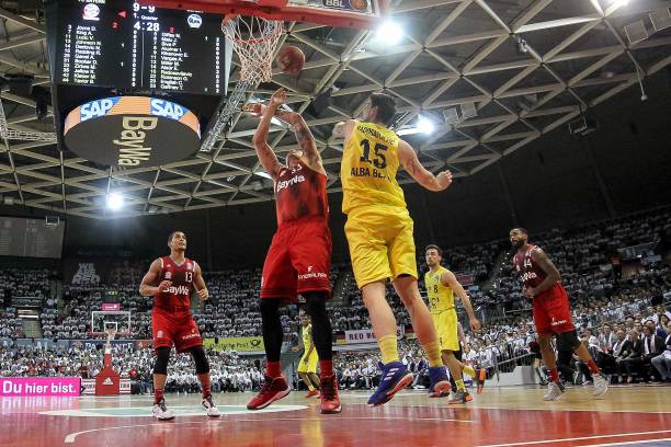 更是在商业 更是在商业