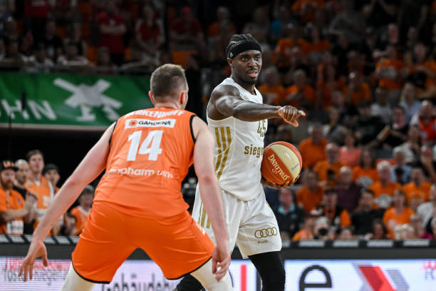 身为队长的 身为队长的